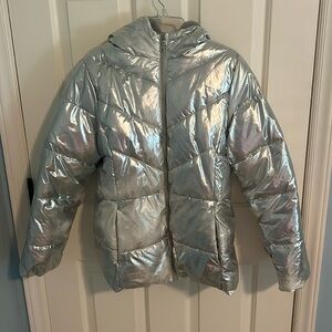 Metallic puffer